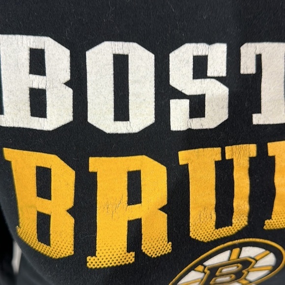 Boston Bruins long sleeve shirt - Picture 11 of 11